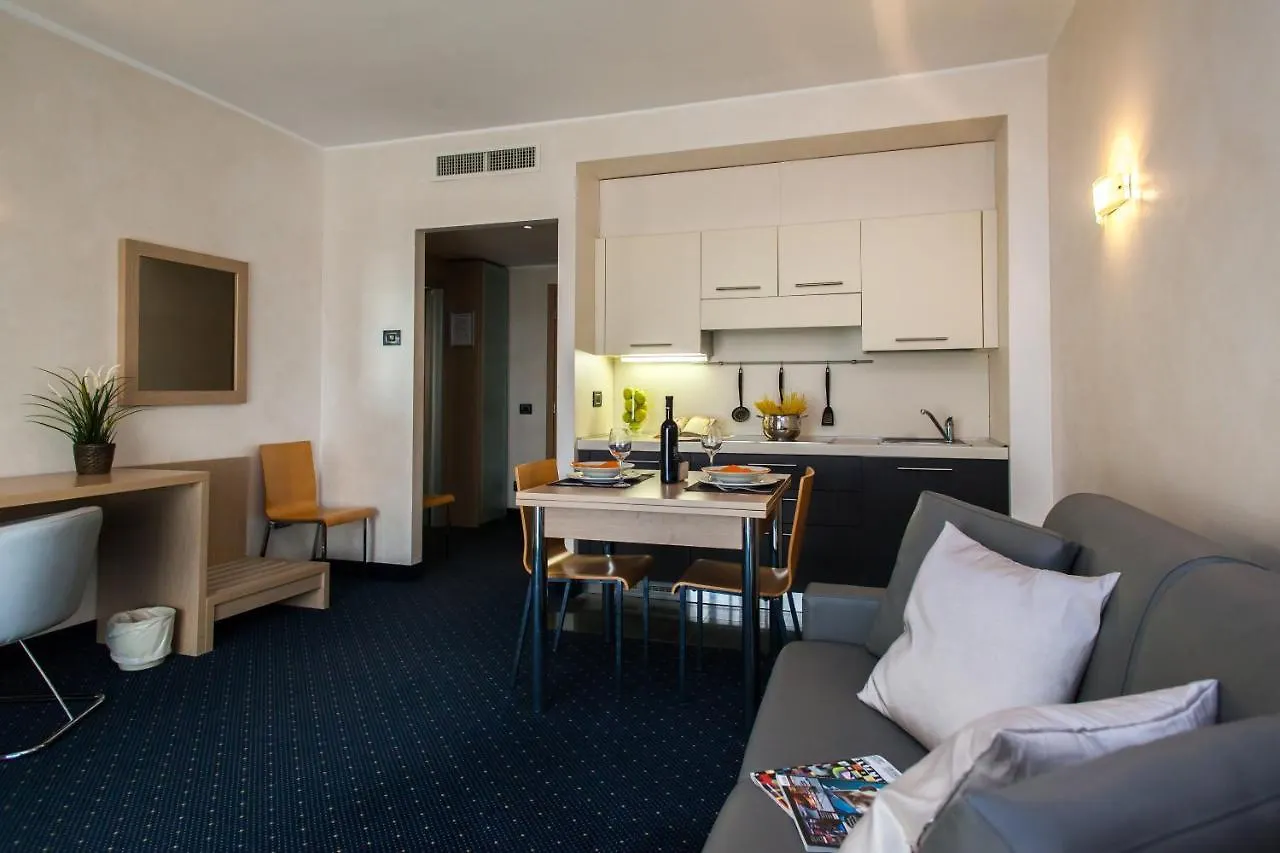 Palace Hotel Boltiere 4*,  Italy